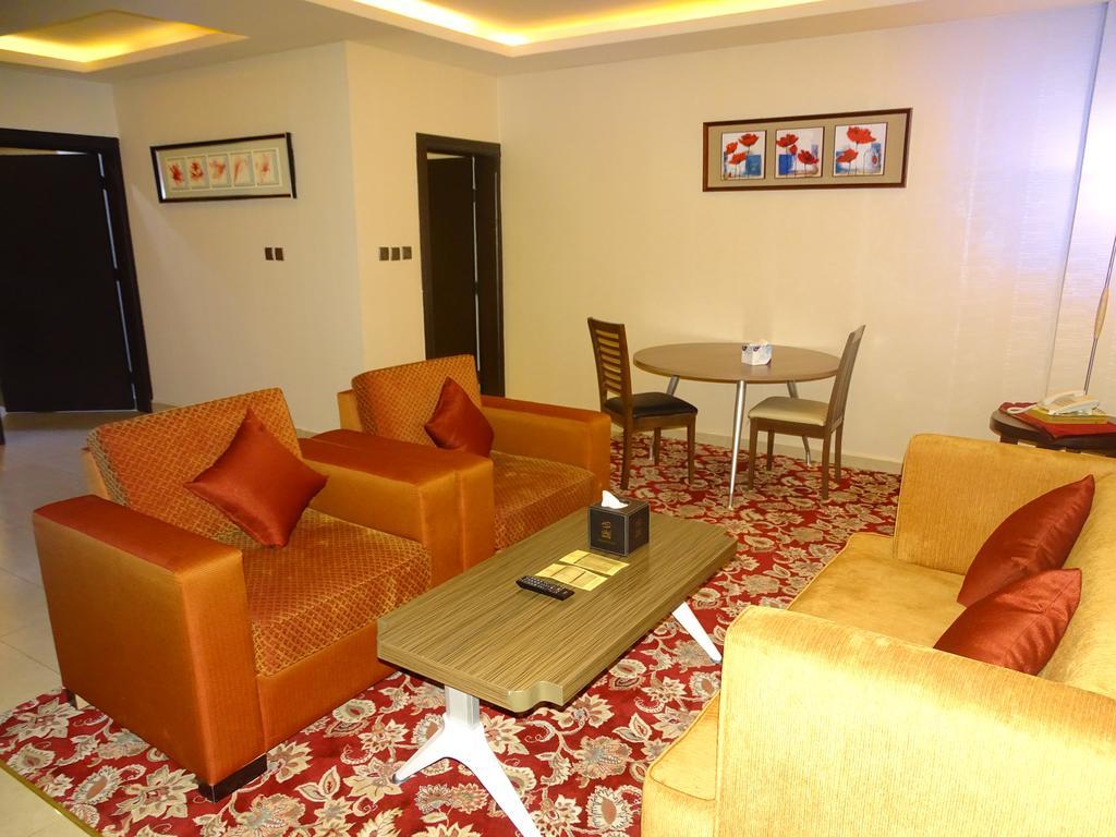 Zievle Executive Aparthotel 3*