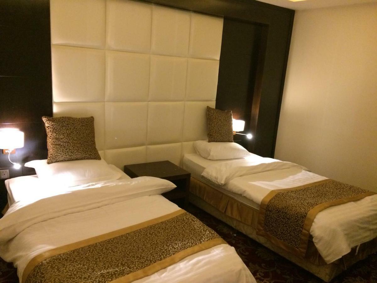 Zievle Executive Aparthotel 3*